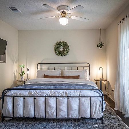 Lush, Enchanting Austin Oasis! Apartamento Exterior foto